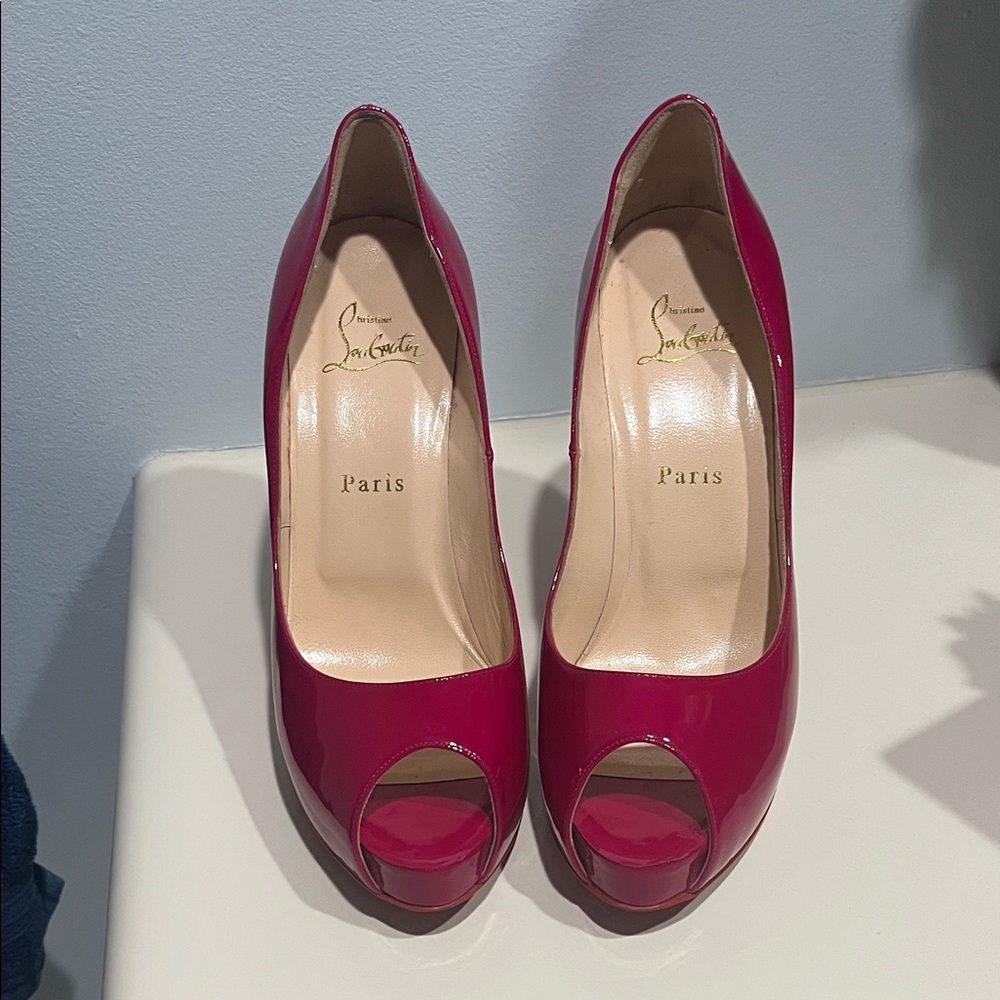 Authentic Christian Louboutin Fuchsia Peep Toe Heels